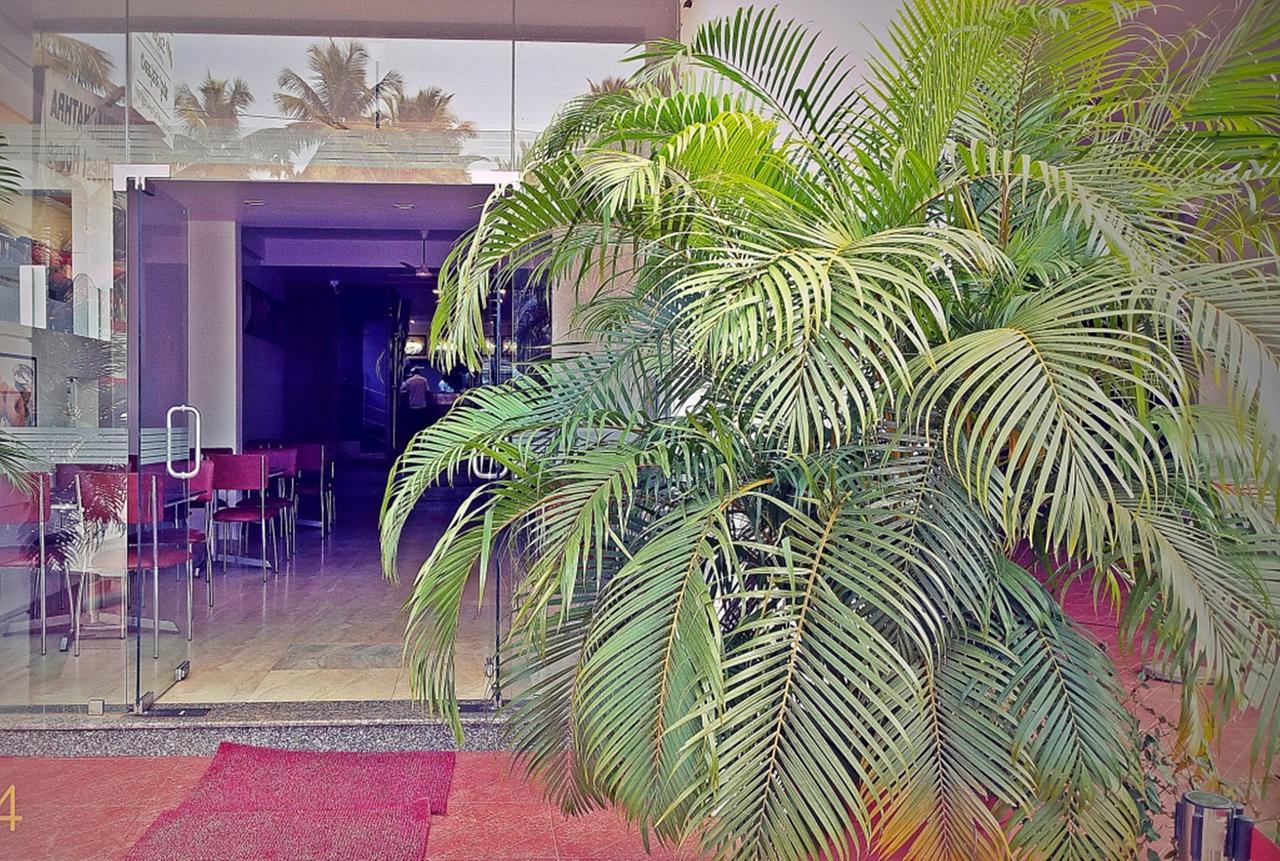 Hotel Mookambika Palace Kolluru Luaran gambar